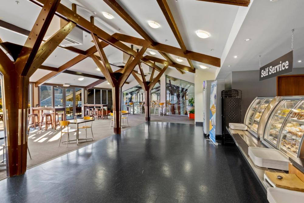 The Hermitage Hotel Mt Cook Aoraki / Mount Cook Extérieur photo